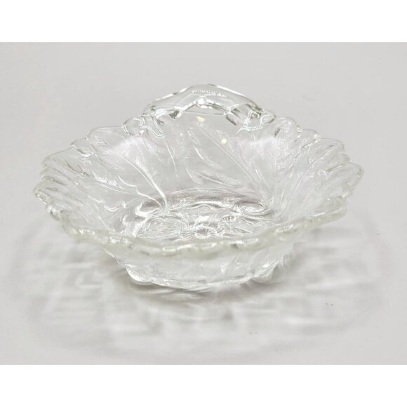 Indiana Glass Wild Rose Pattern Nappy Nut Candy Dish Handle Clear Pressed Glass - Picture 3 of 7